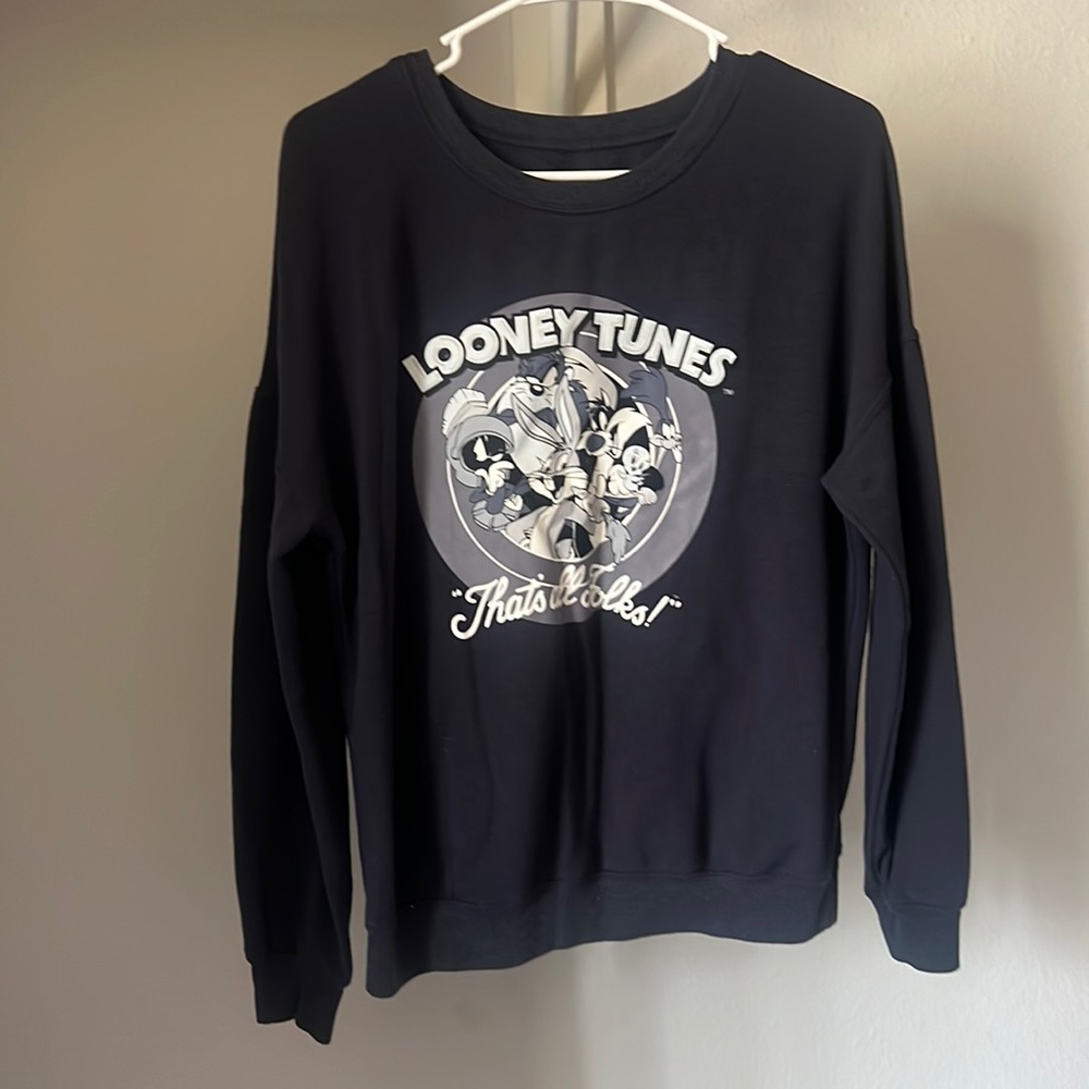 Looney Tunes crewneck sweater. Size small.